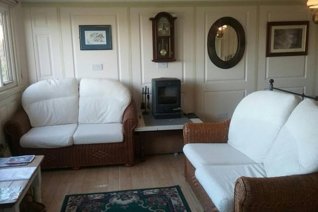 Stags View,Unique Eco Cabin, Dartmoor Views 사우스브렌트 외부 사진